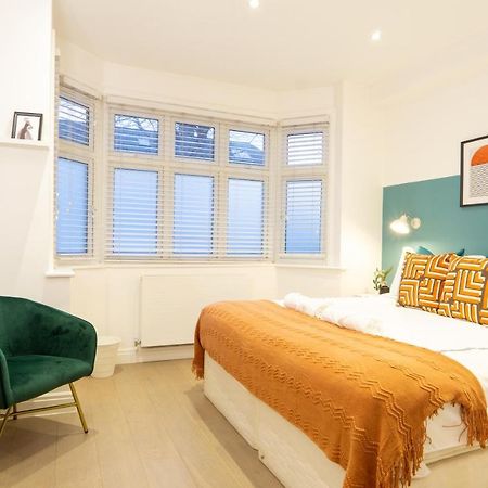 A Beautiful One Bedroom Flat With Garden & Parking 磨坊山 外观 照片